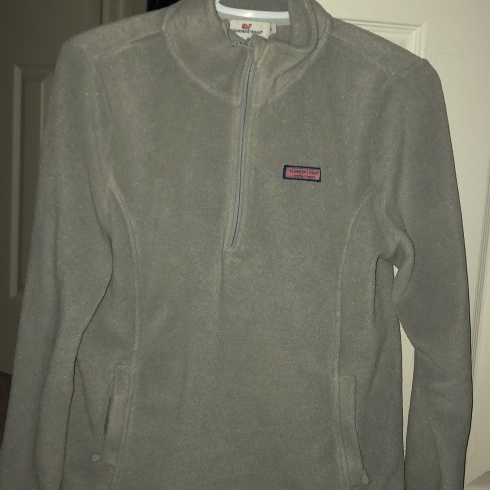 Womens Vineyard Vines pullover jacket